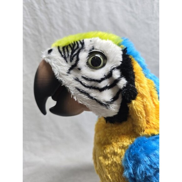Hasbro FurReal Friends SQUAWKERS MACAW McCaw Parrot Interactive Bird- RARE - Picture 2 of 15
